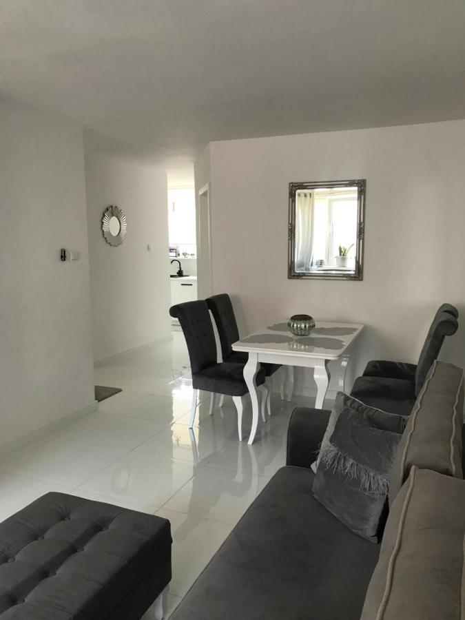 Apartament Chanel Centrum Daire Malbork Dış mekan fotoğraf